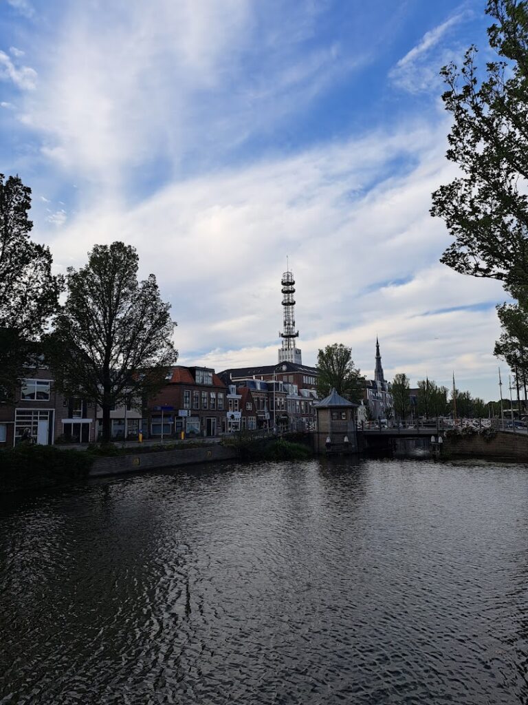 Fa. Sportschool De Leeuw