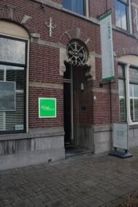 AF1QipMkA5FZv eM D5SxRpEaaZPz5iNI6kH3T88xL1aw1920 h1080 k no