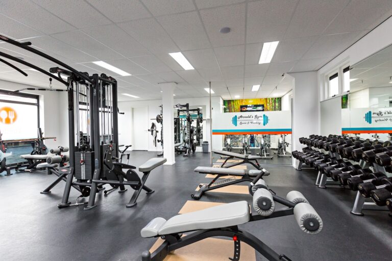 Arnold's Gym