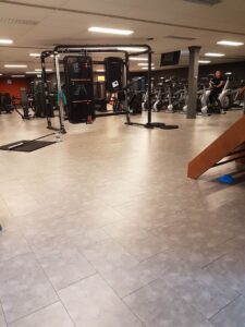 AF1QipP8CztpdydQBoFETzGx5KPwoSvj9BU4n x3VAkVw1920 h1080 k no