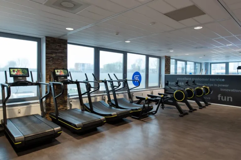 PT ROOM ROTTERDAM sportschool in Rotterdam