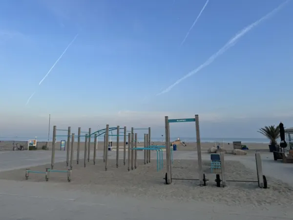 Afbeelding van sportschool Calisthenics park Hoek van Holland Rechtestraat
