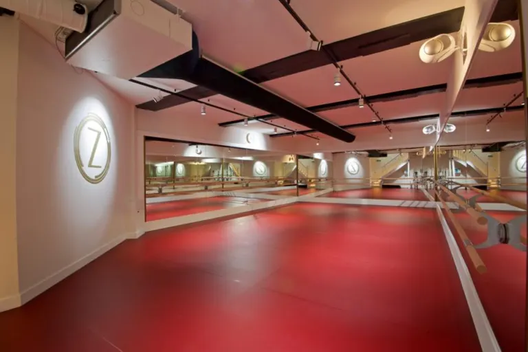 Zhembrovskyy De Pijp: Ballet, Dance & Fitness Studio sportschool in Amsterdam