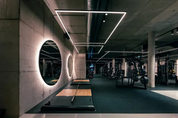 Foto van sportschool TrainMore Amsterdam Scheldeplein Black Label