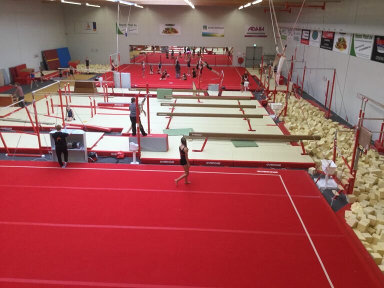 Eminent Turnhal Westland