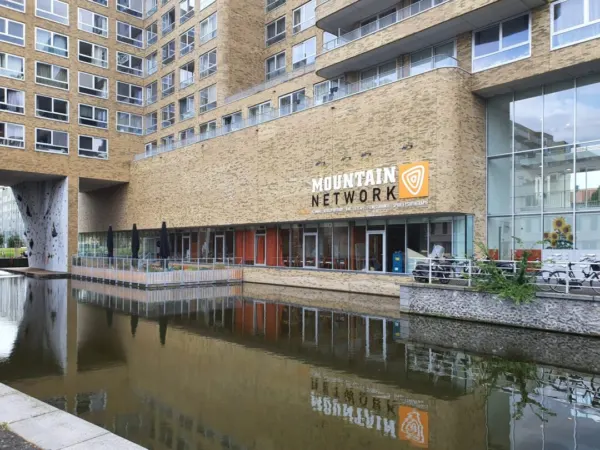 Afbeelding van sportschool Klimhal Mountain Network Amsterdam