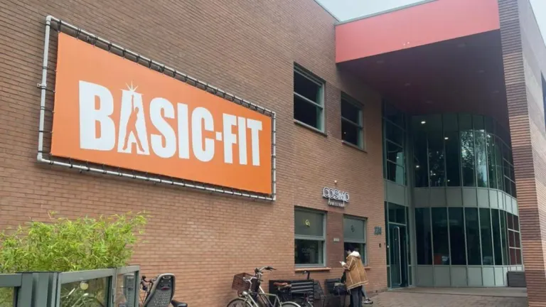 Basic-Fit Rotterdam Kralingseweg sportschool in Rotterdam