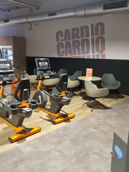 Afbeelding van sportschool Basic-Fit Valkenswaard Handwerkstraat 24/7