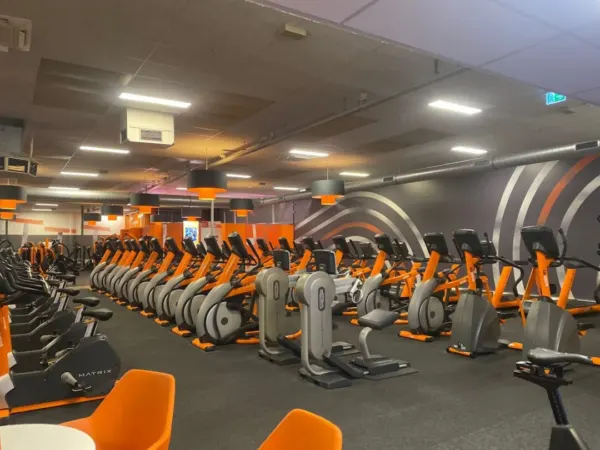 Afbeelding van sportschool Basic-Fit Spijkenisse A.M. de Jongstraat 24/7