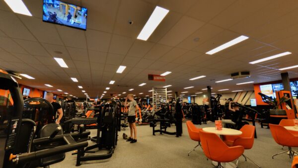 Afbeelding van sportschool Basic-Fit Drachten Omloop 24/7