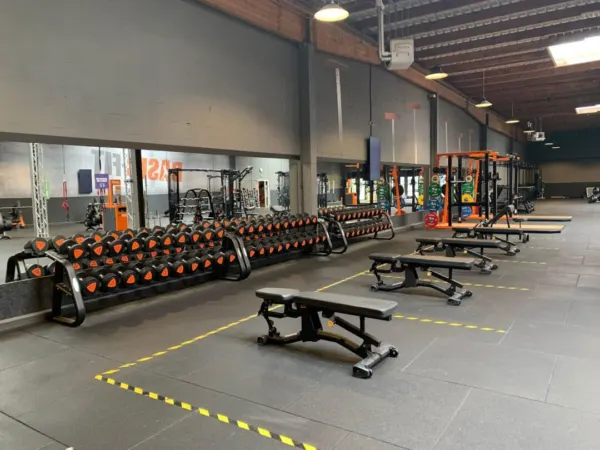 Afbeelding van sportschool Basic-Fit Meppel Industrieweg 24/7