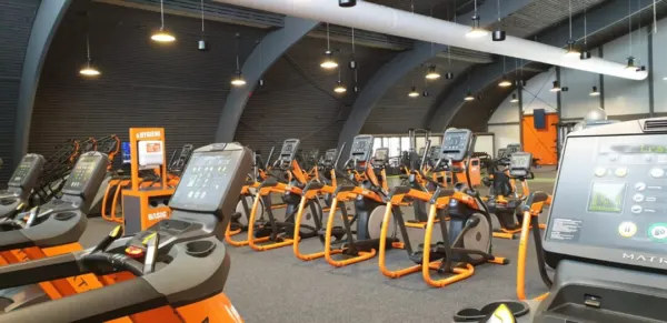 Afbeelding van sportschool Basic-Fit Heerlen Ten Esschen 24/7