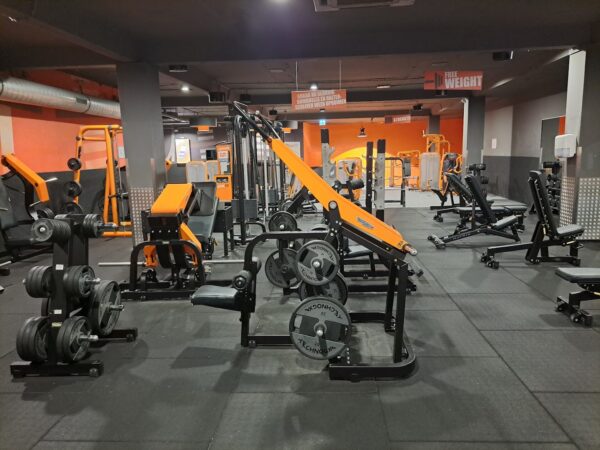 Afbeelding van sportschool Basic-Fit Vlaardingen Hoogstraat 24/7