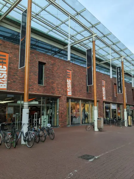 Afbeelding van sportschool Basic-Fit Groningen Westerhaven 24/7