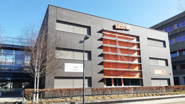 Basic-Fit Haarlem Bijdorplaan 24/7