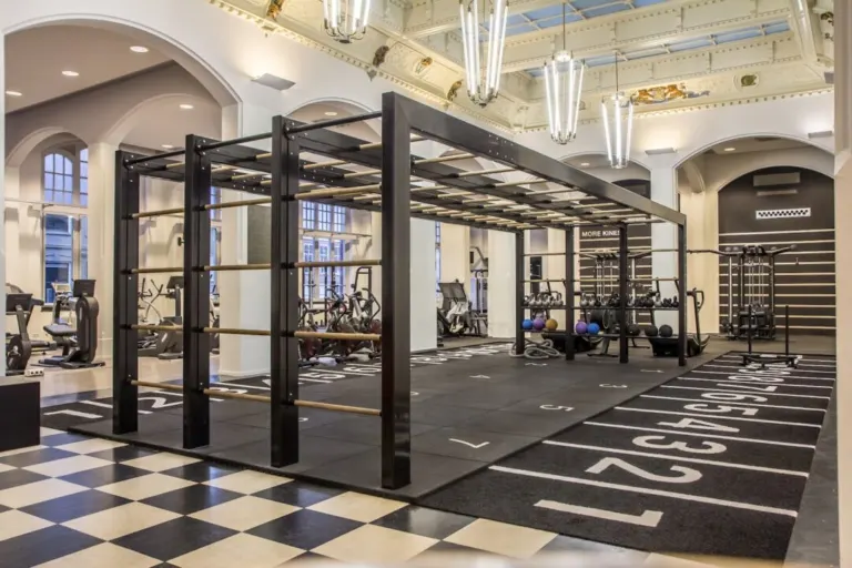 TrainMore Groningen Munnekeholm sportschool in Groningen