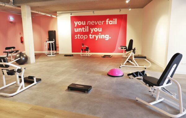 Foto van sportschool hart for her