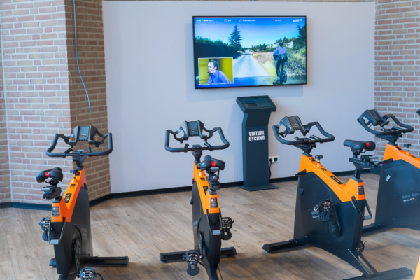 Afbeelding van sportschool Basic-Fit Veldhoven Lange Kruisweg