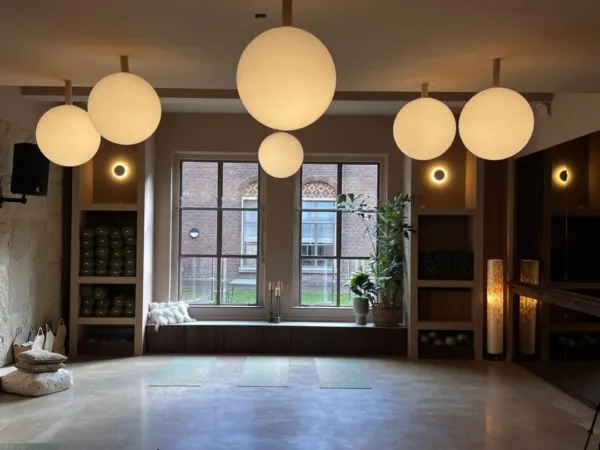 Afbeelding van sportschool Studio Flow Breda. Yoga, Pilates & Barre in het centrum van Breda